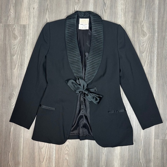Vintage Albert Makali x Cache Black Blazer Satin Pleated Collar - SIZE 6 Bow Tie - Picture 2 of 7